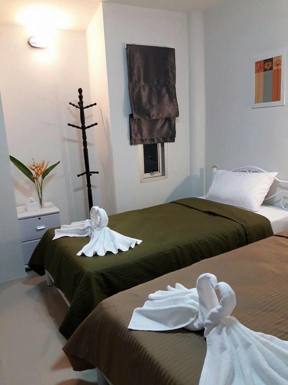 Baan Suan Geb Tawan Hotel Lop Buri Buitenkant foto