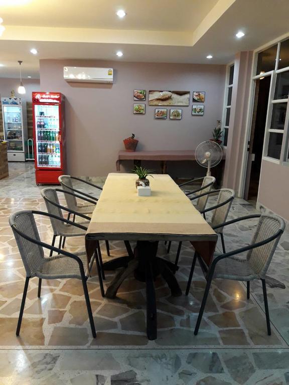 Baan Suan Geb Tawan Hotel Lop Buri Buitenkant foto
